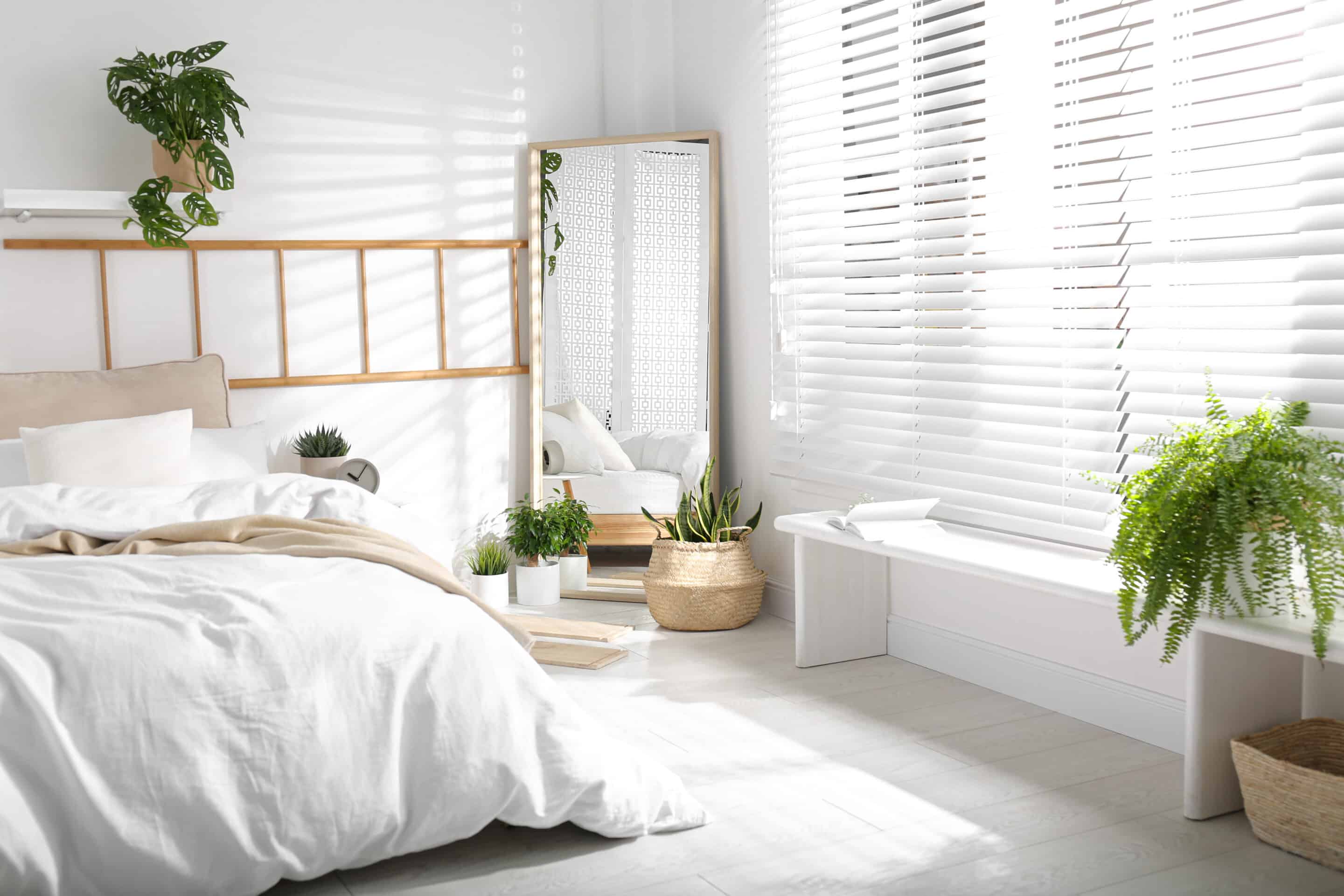 Modern Colorado Springs Bedroom Blinds with Stylish Furnishings